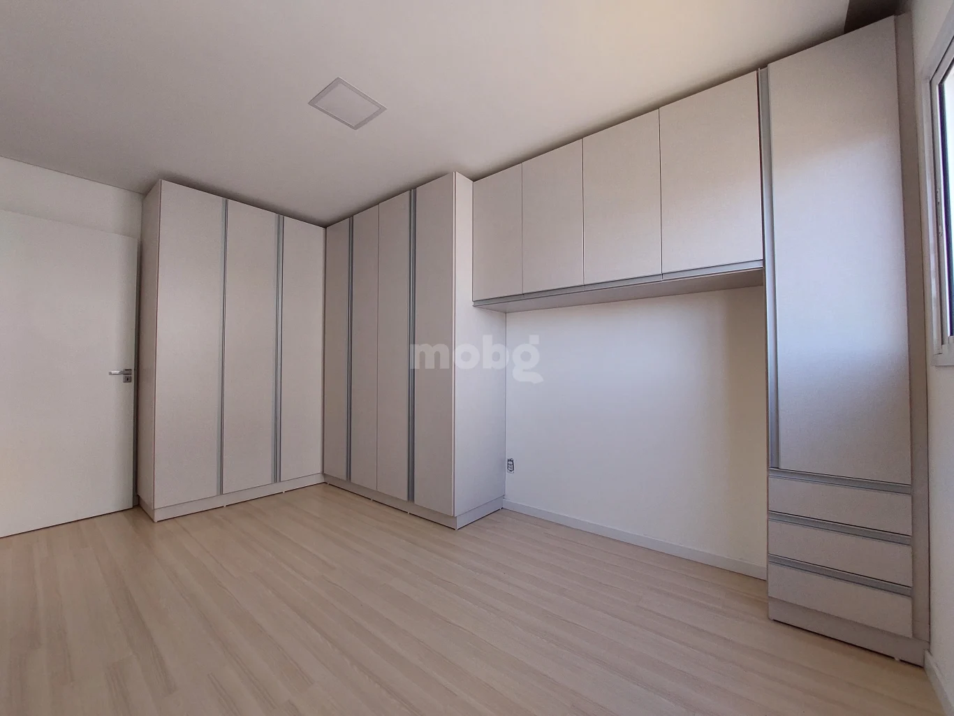Apartamento para alugar com 3 quartos