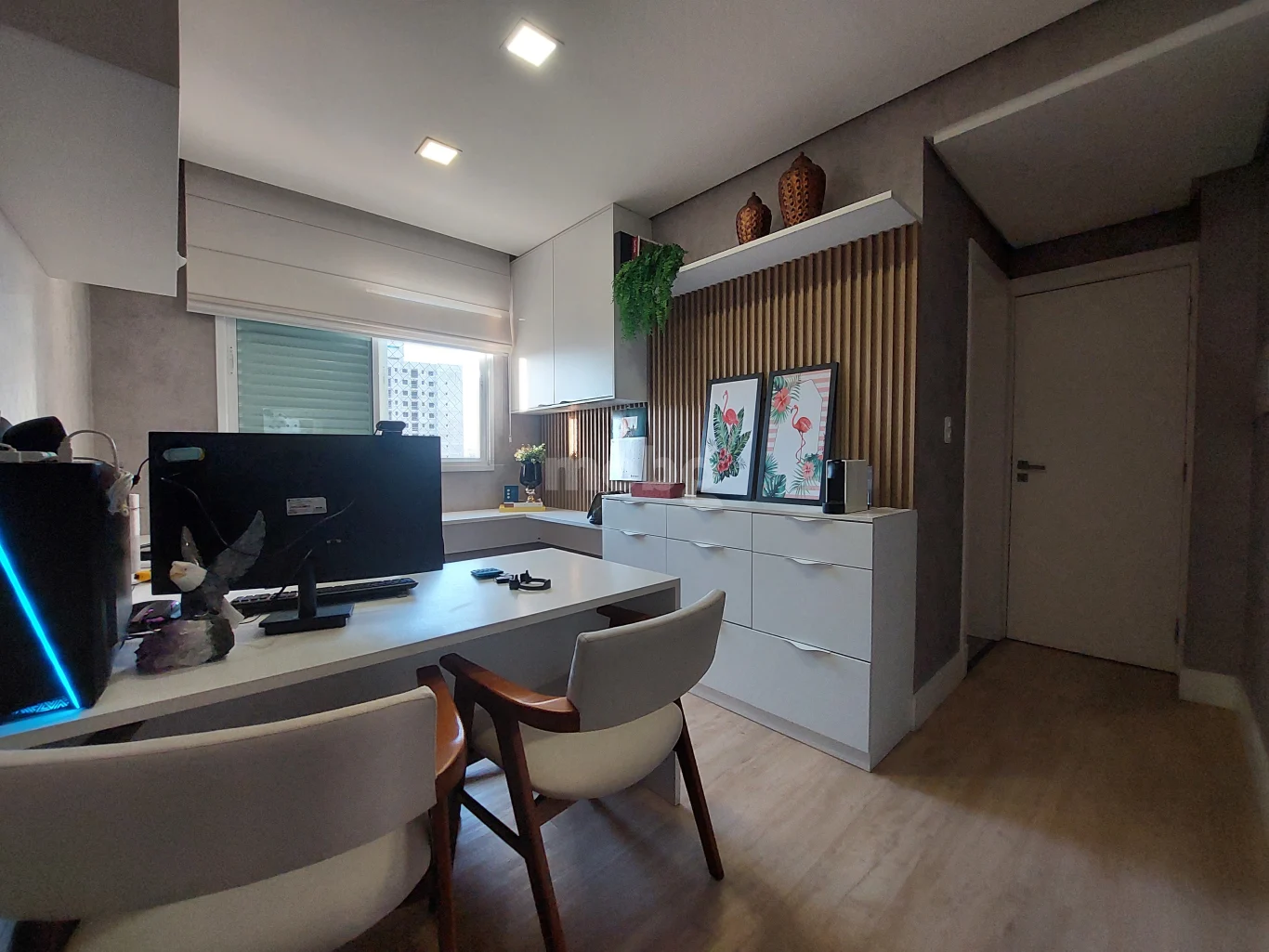 Apartamento para alugar com 3 quartos