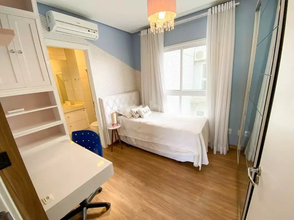 Apartamento para alugar com 3 quartos