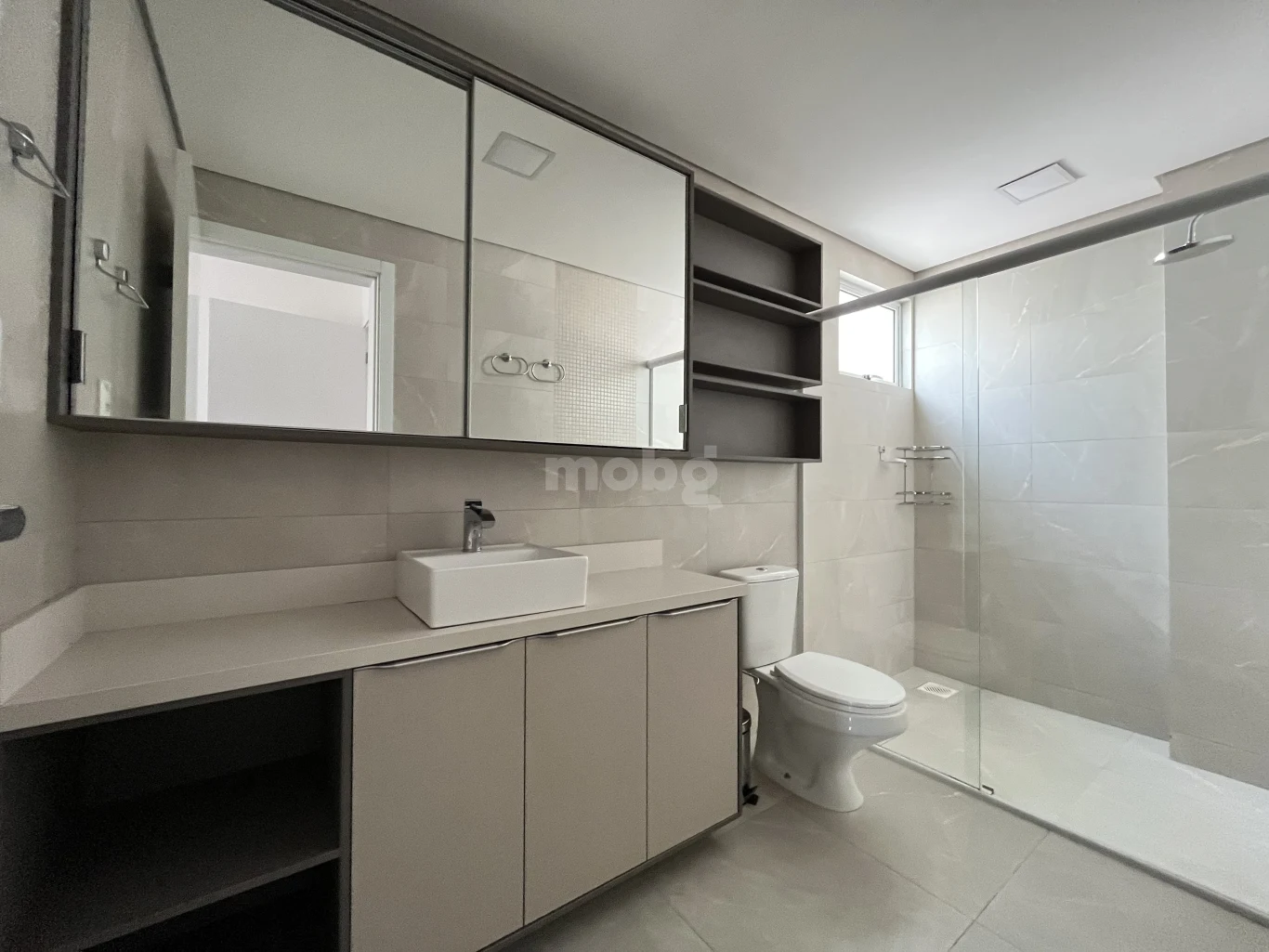 Apartamento para alugar com 3 quartos