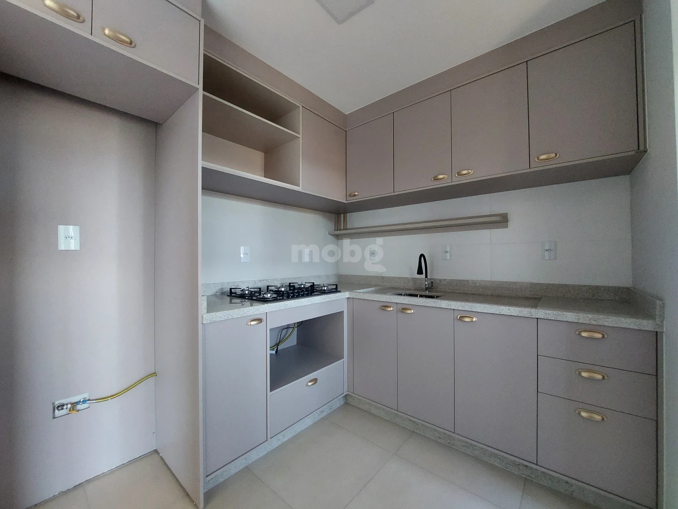 Apartamento para alugar com 2 quartos