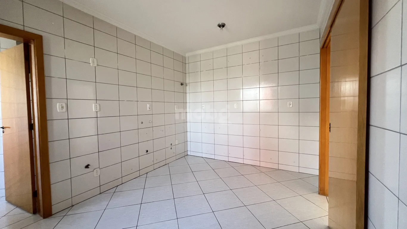 Apartamento para alugar com 3 quartos