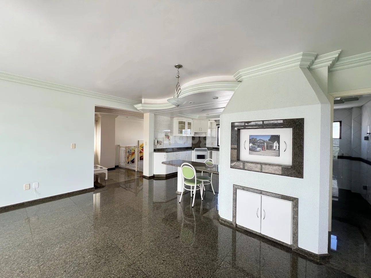 Apartamento para alugar com 4 quartos