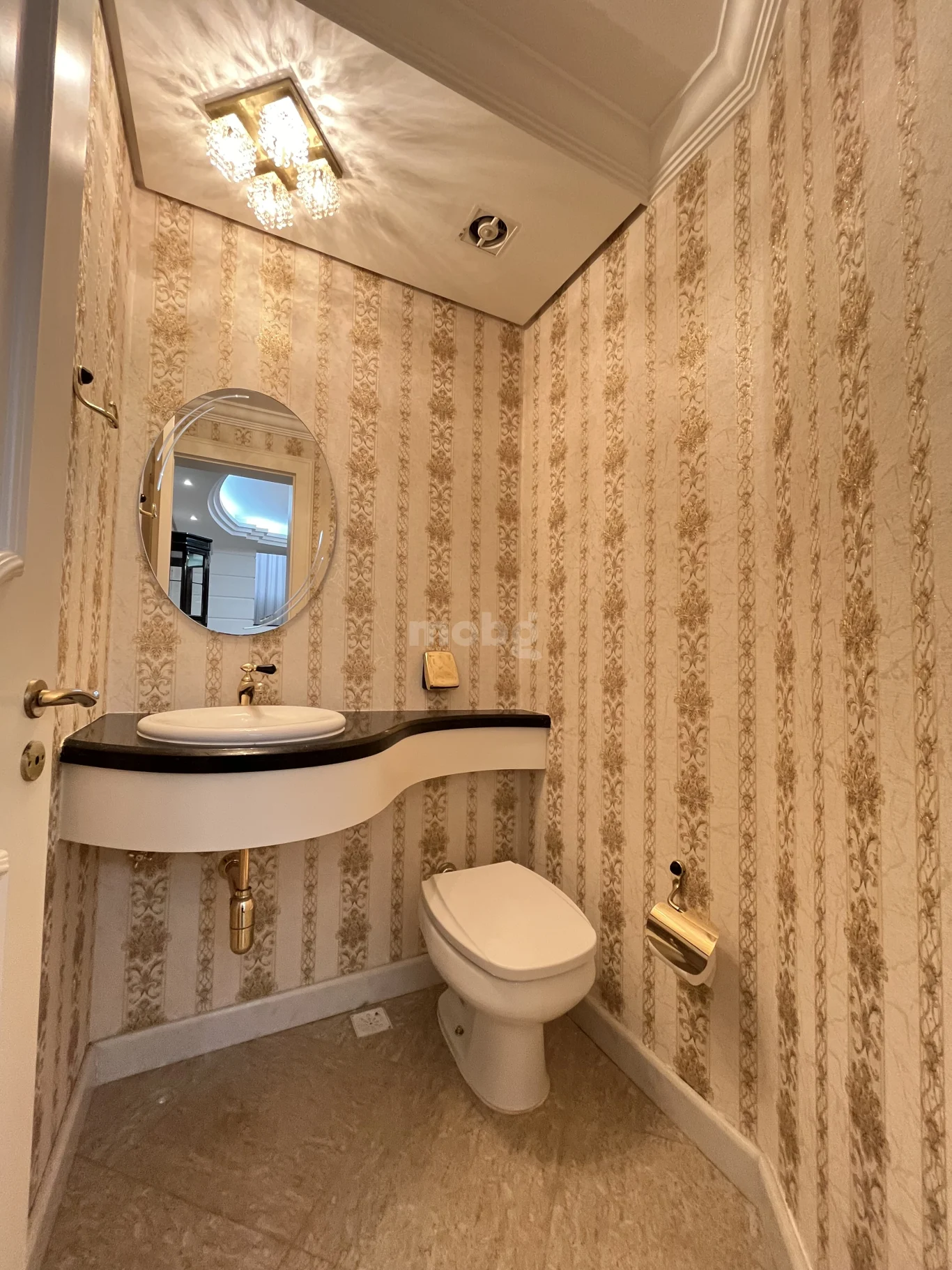 Apartamento para alugar com 3 quartos