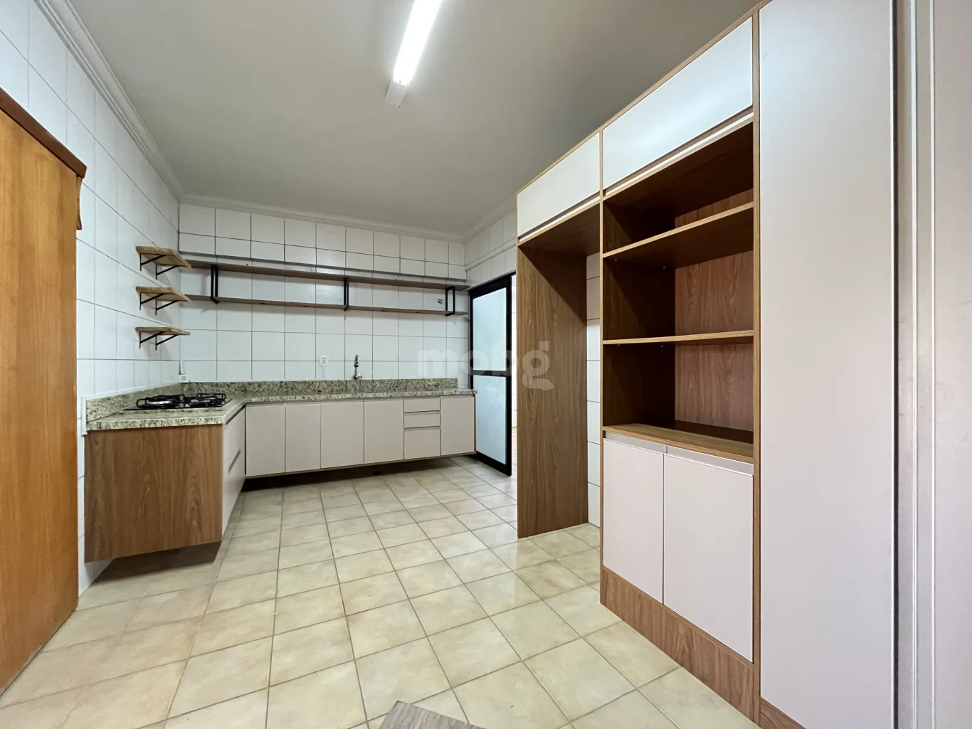 Apartamento para alugar com 3 quartos