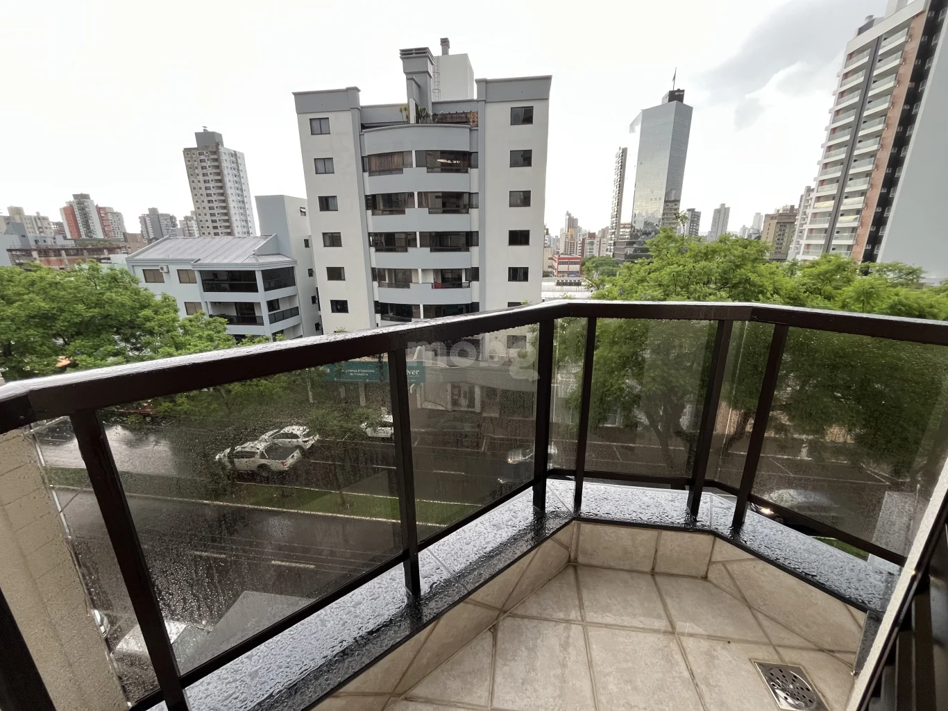 Apartamento para alugar com 3 quartos