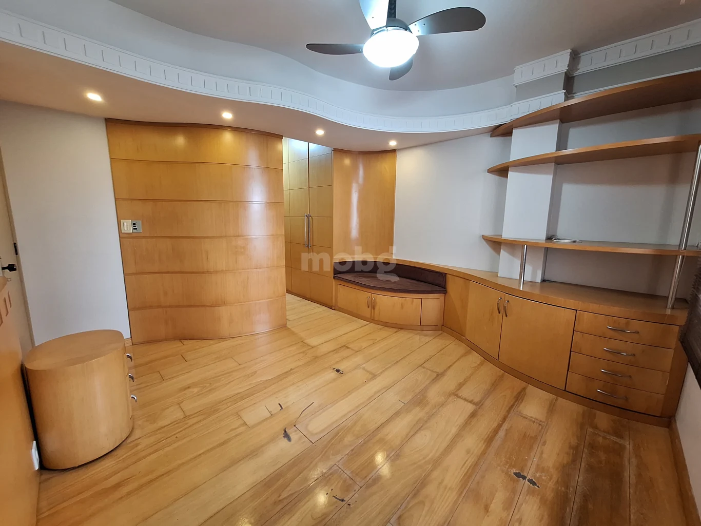 Apartamento para alugar com 2 quartos