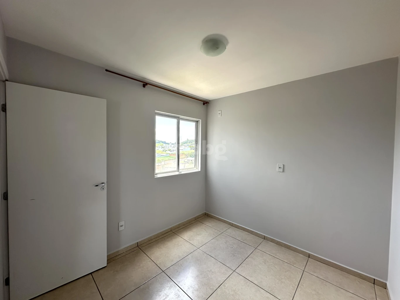 Apartamento para alugar com 3 quartos