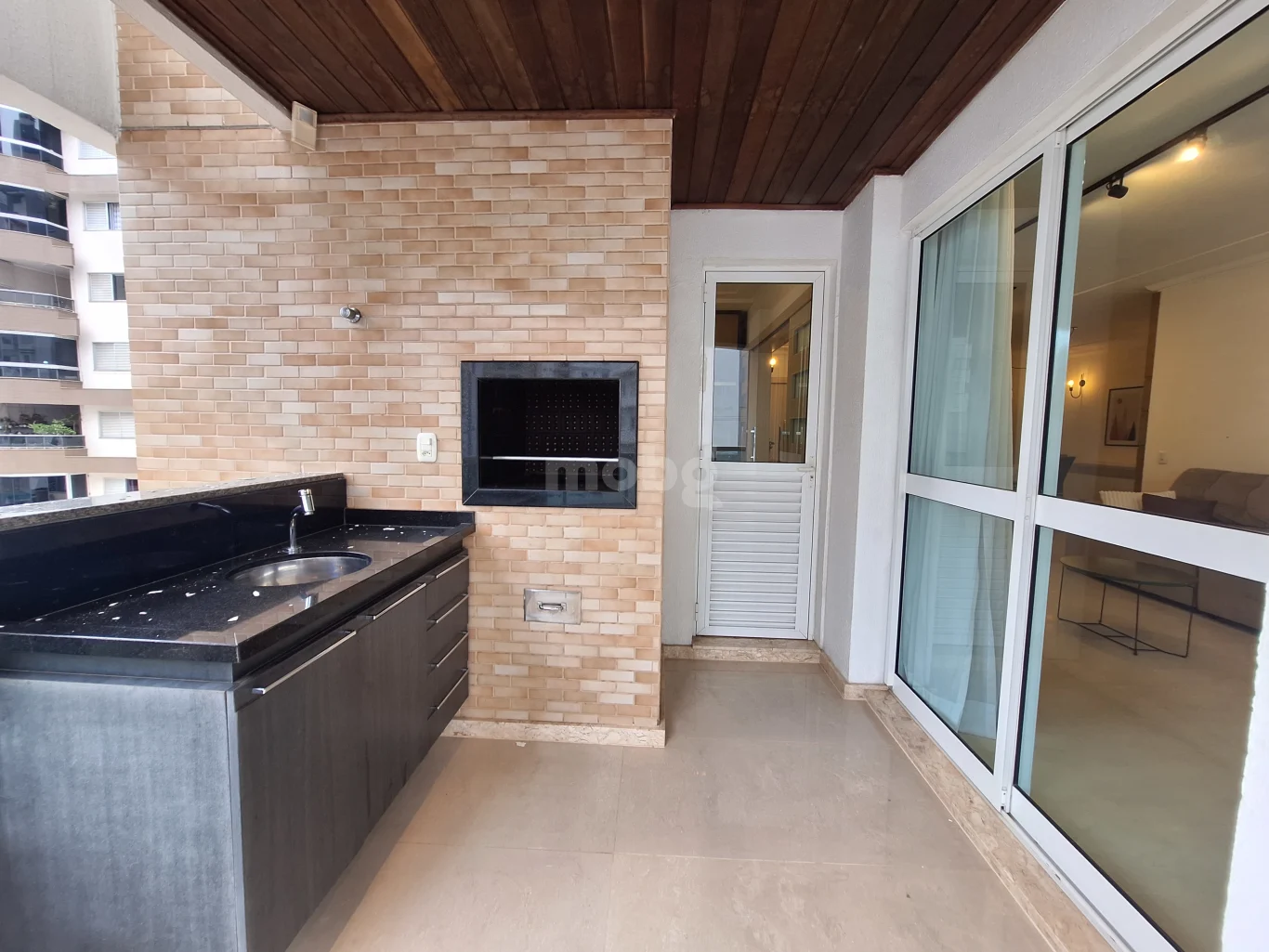 Apartamento para alugar com 3 quartos