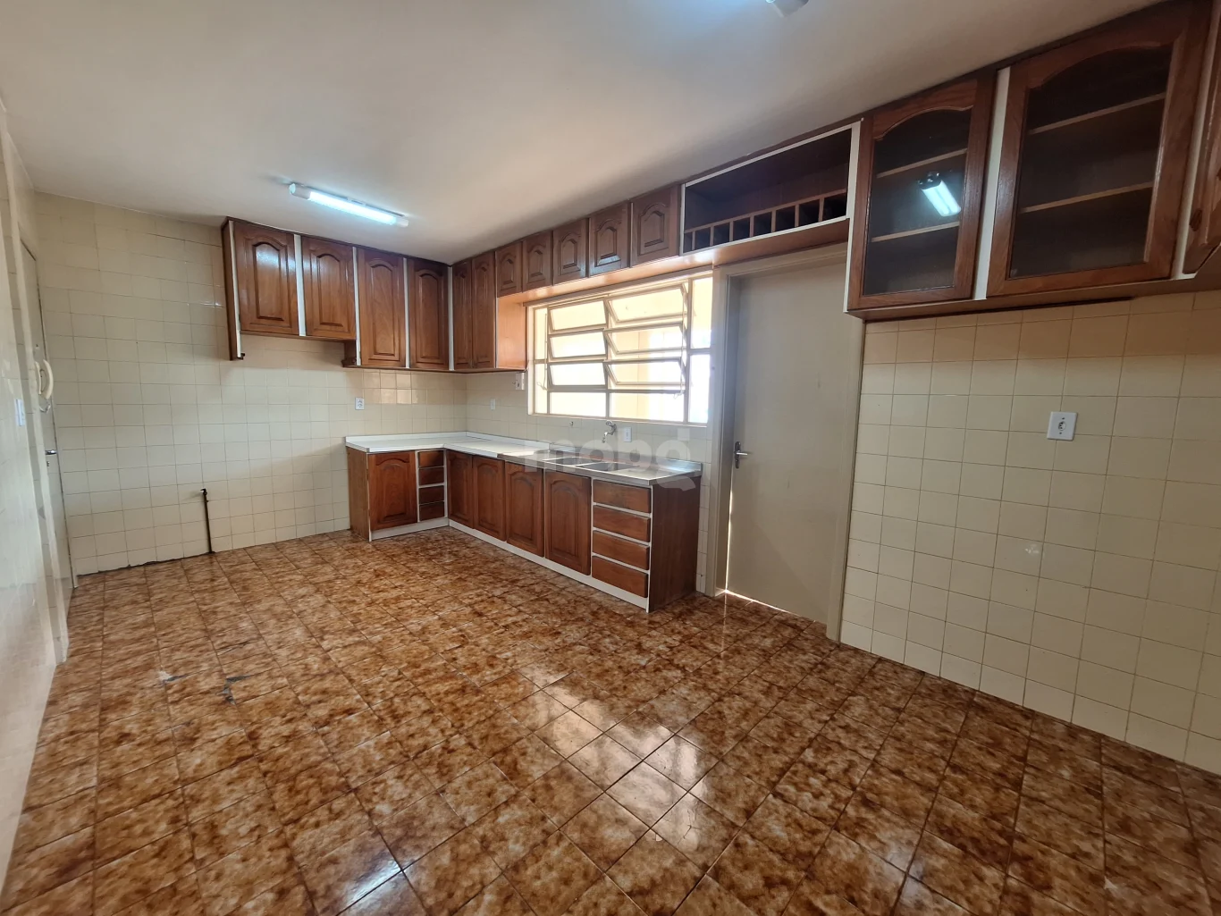 Apartamento para alugar com 3 quartos