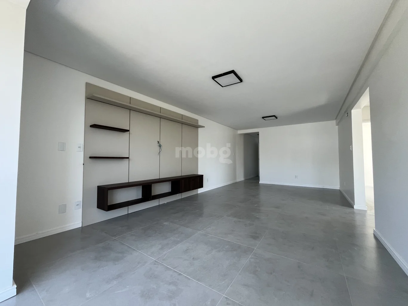 Apartamento para alugar com 3 quartos