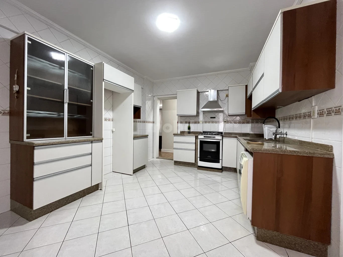 Apartamento para alugar com 3 quartos