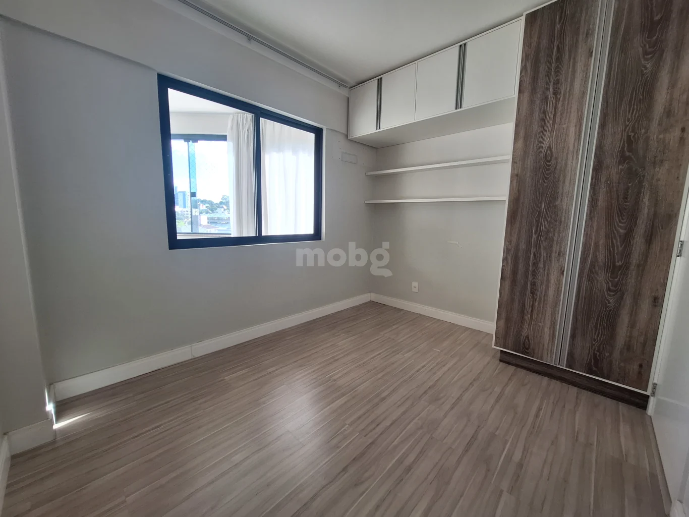Apartamento para alugar com 3 quartos