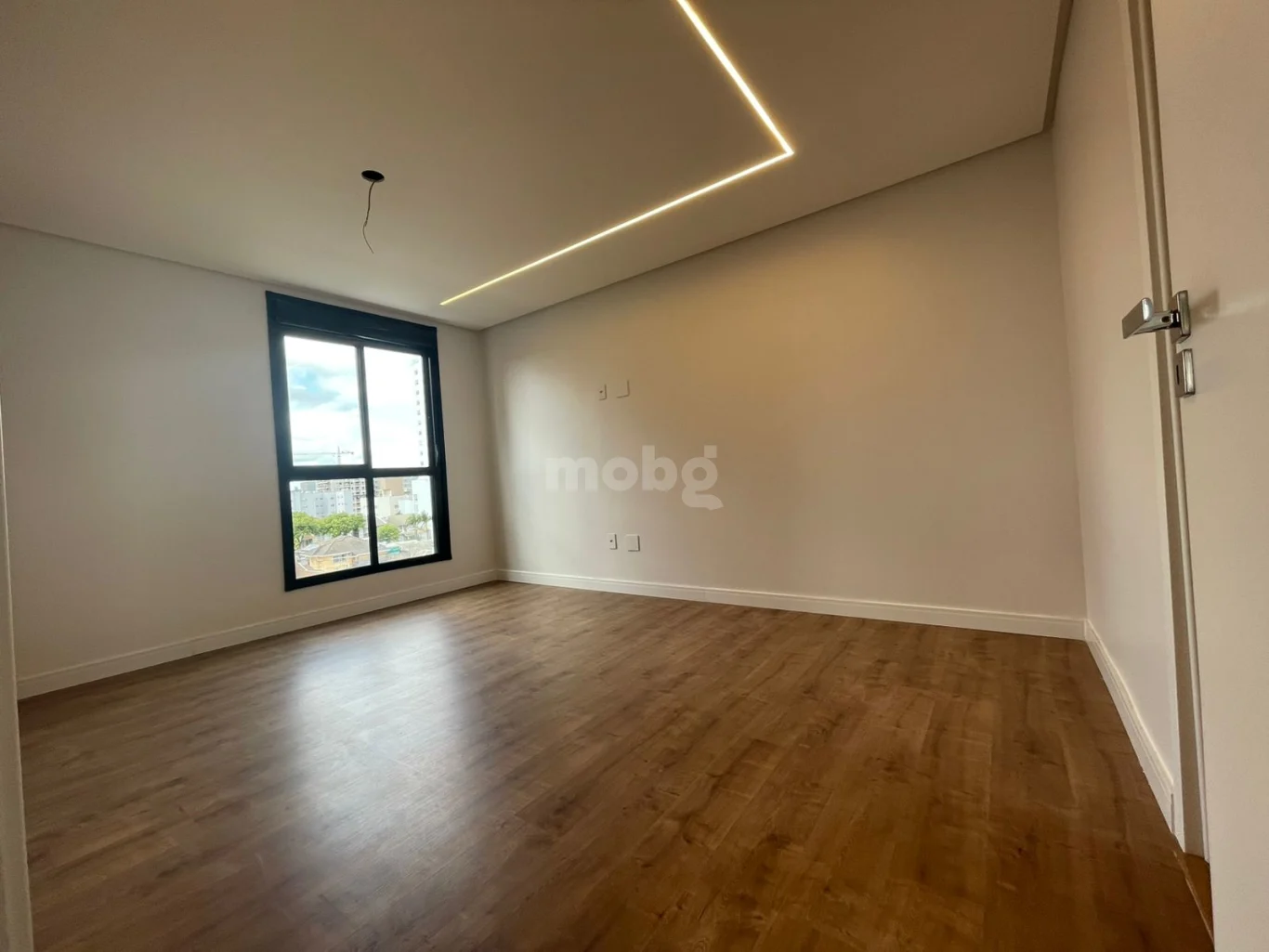 Apartamento para alugar com 3 quartos