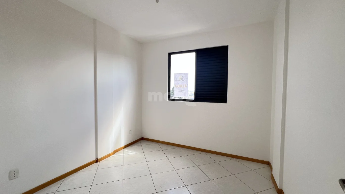 Apartamento para alugar com 3 quartos