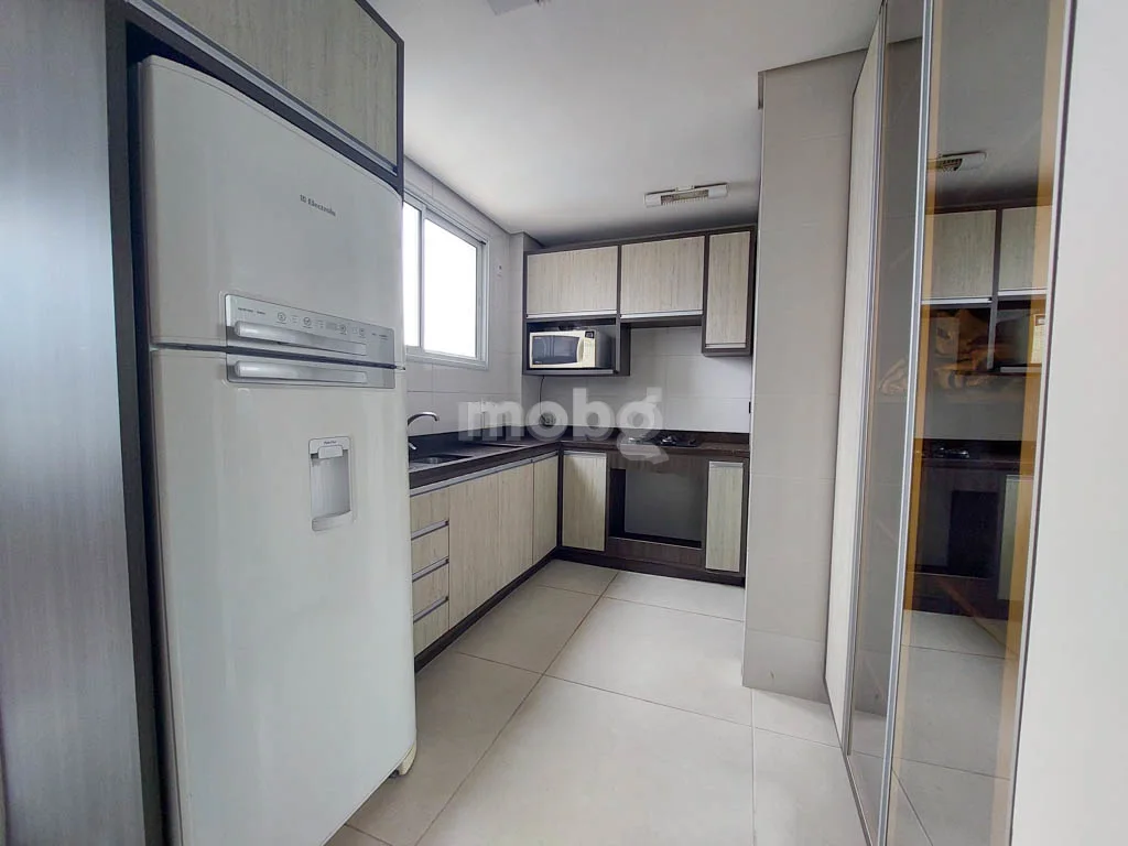 Apartamento para alugar com 2 quartos