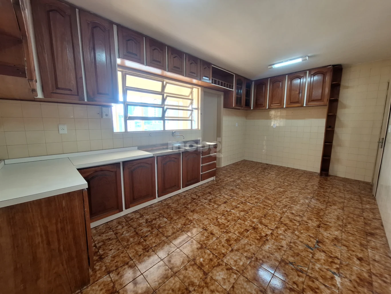 Apartamento para alugar com 3 quartos