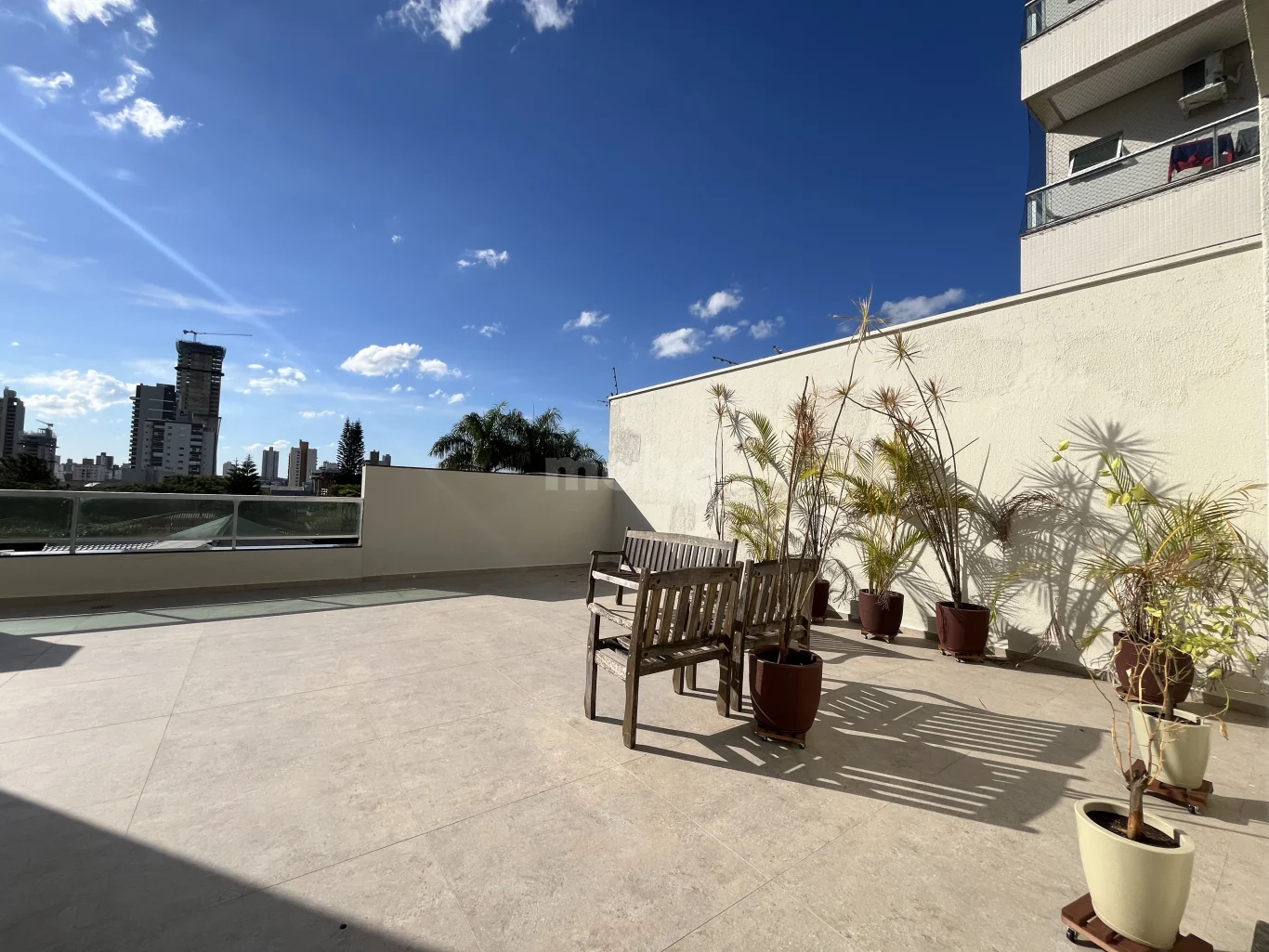 Apartamento para alugar com 5 quartos