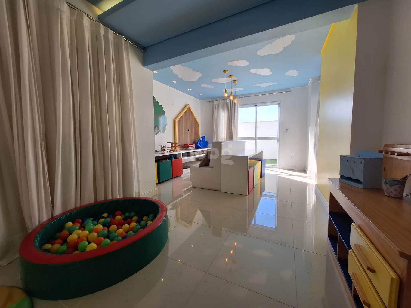 Apartamento para alugar com 2 quartos
