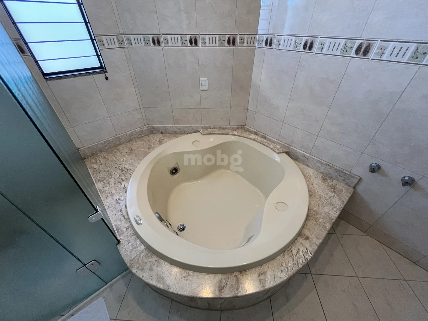 Casa para alugar com 4 quartos