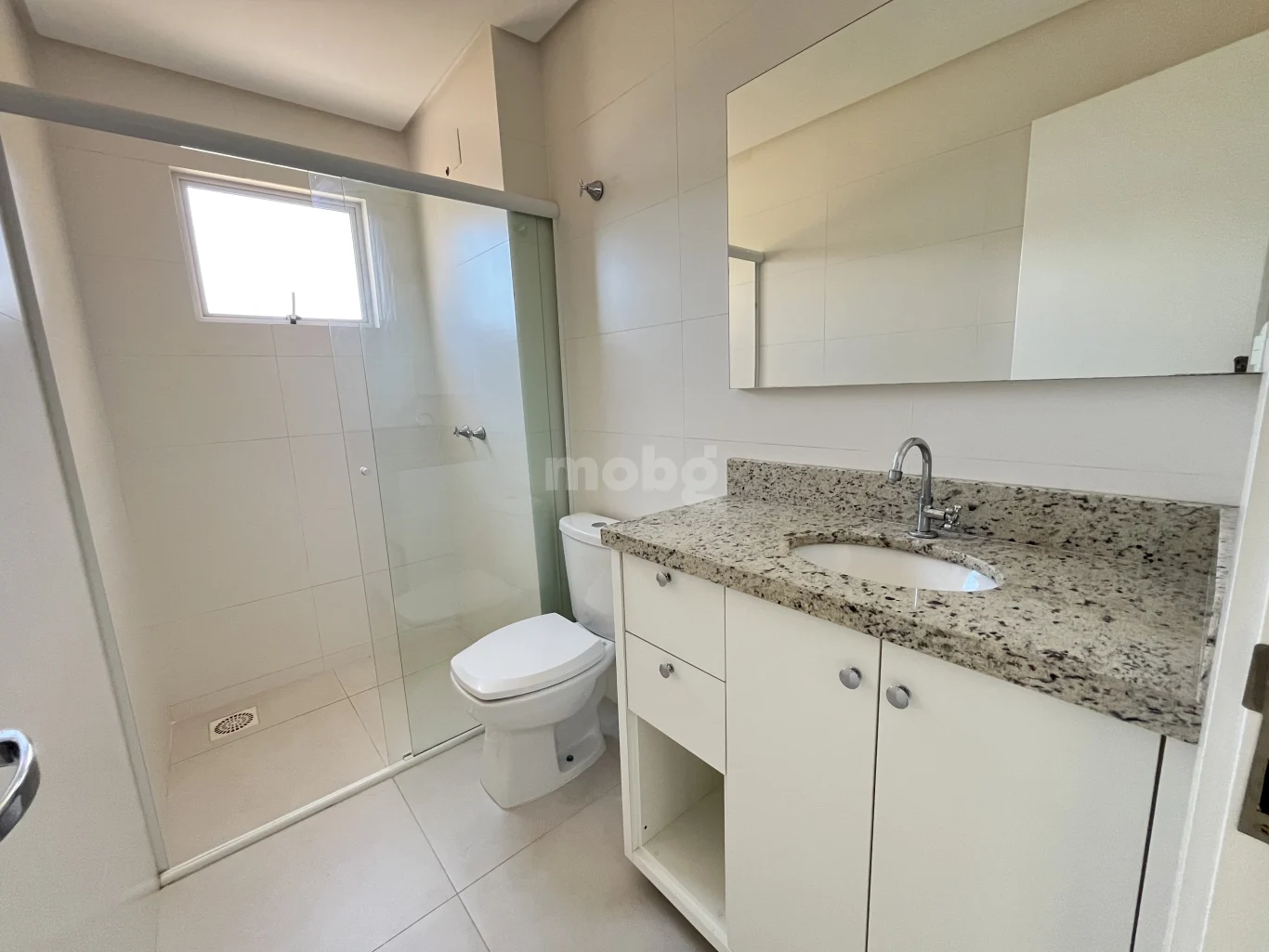 Apartamento para alugar com 3 quartos