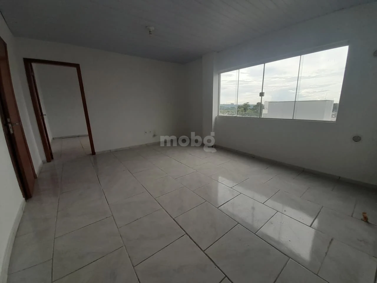 Apartamento para alugar com 1 quartos