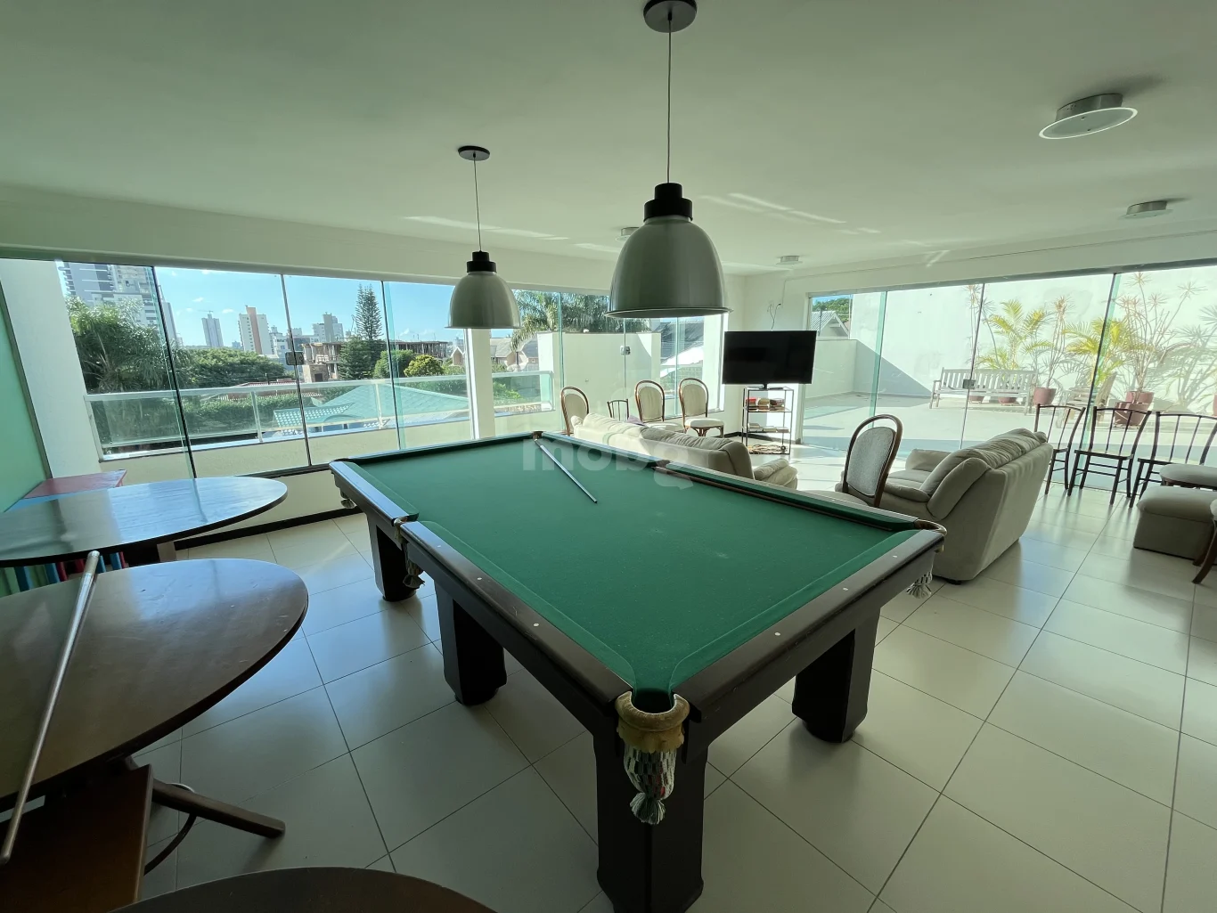 Apartamento para alugar com 5 quartos