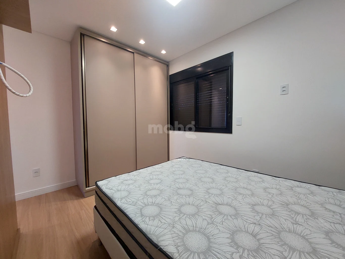 Apartamento para alugar com 3 quartos