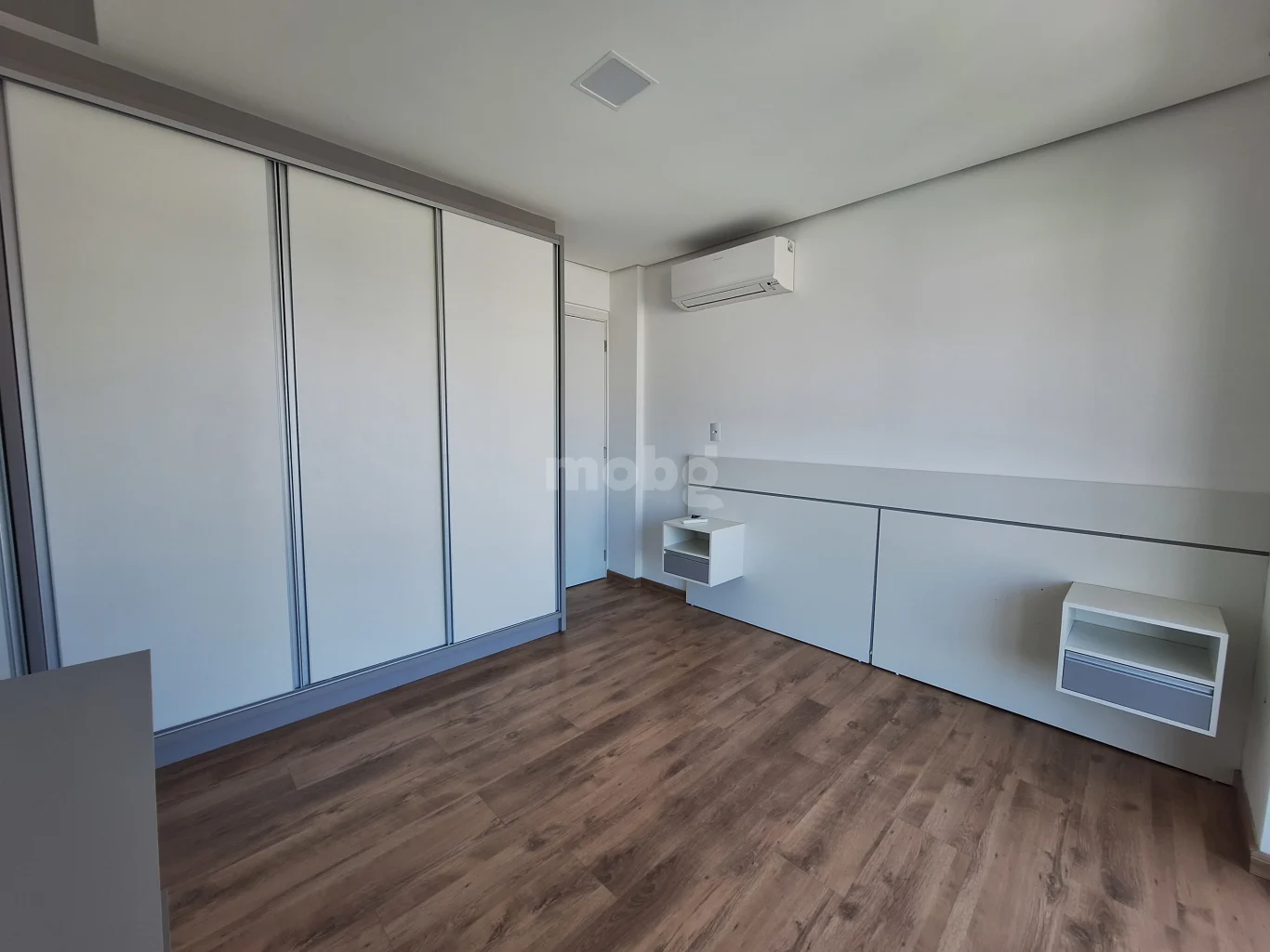 Apartamento para alugar com 3 quartos