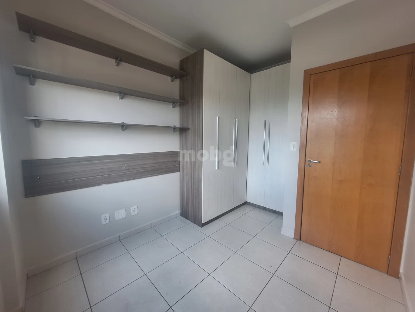 Apartamento para alugar com 3 quartos