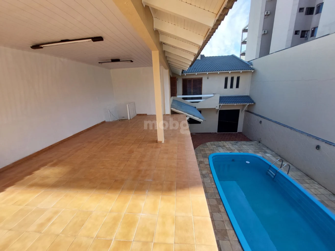 Casa_Comercial para alugar com 3 quartos