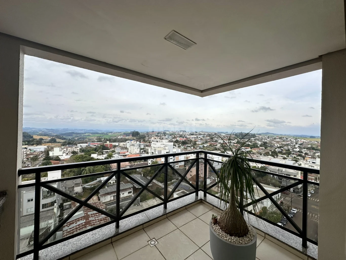 Apartamento para alugar com 3 quartos