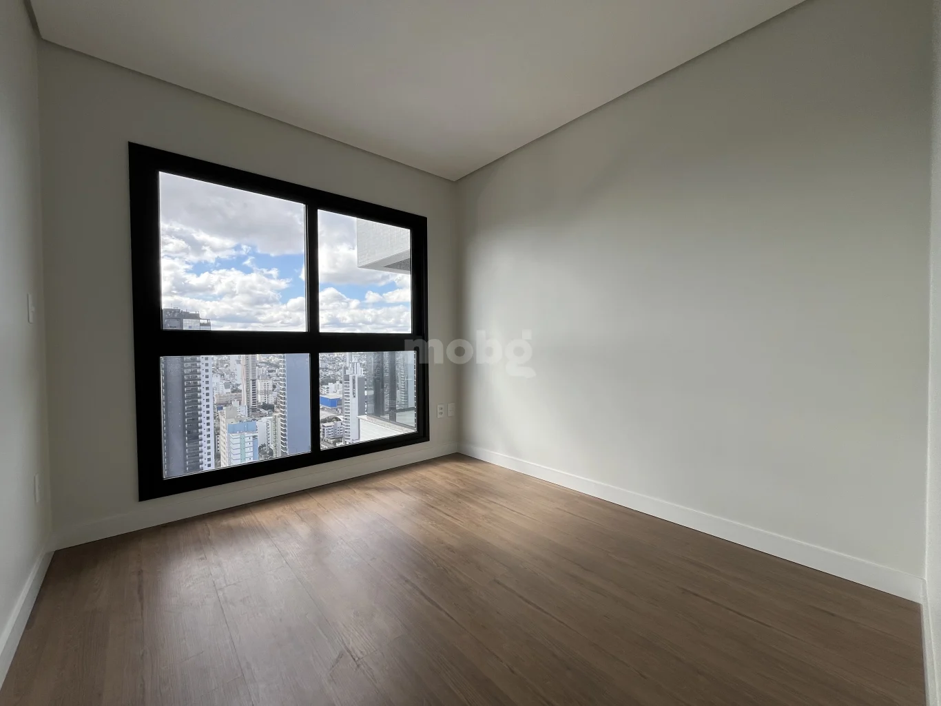 Apartamento para alugar com 3 quartos