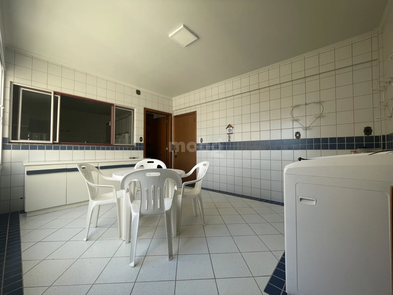 Apartamento para alugar com 4 quartos