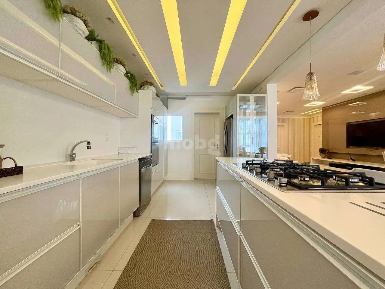 Apartamento para alugar com 3 quartos