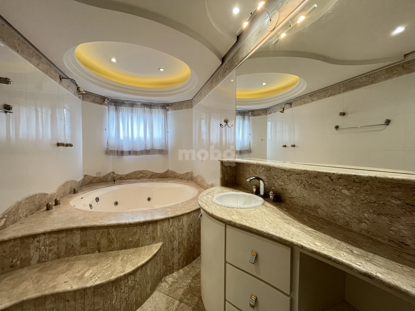 Apartamento para alugar com 3 quartos