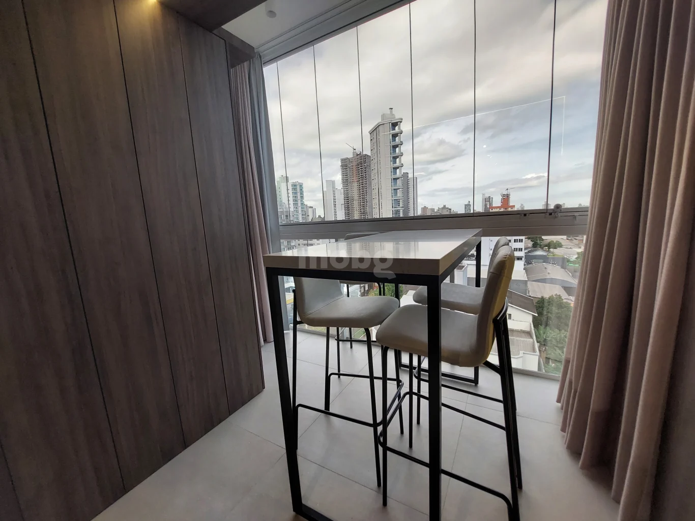 Apartamento para alugar com 2 quartos