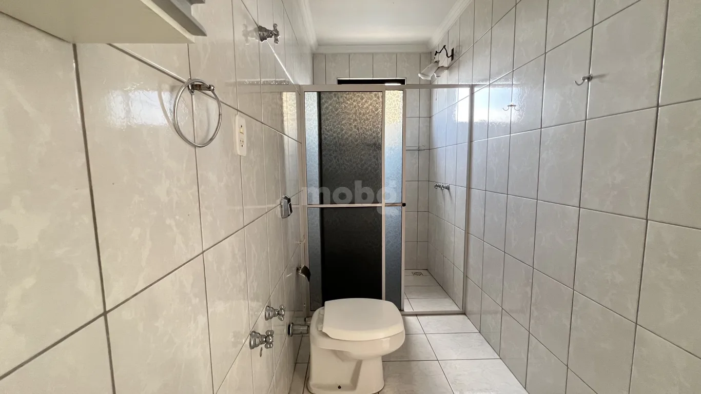 Apartamento para alugar com 3 quartos