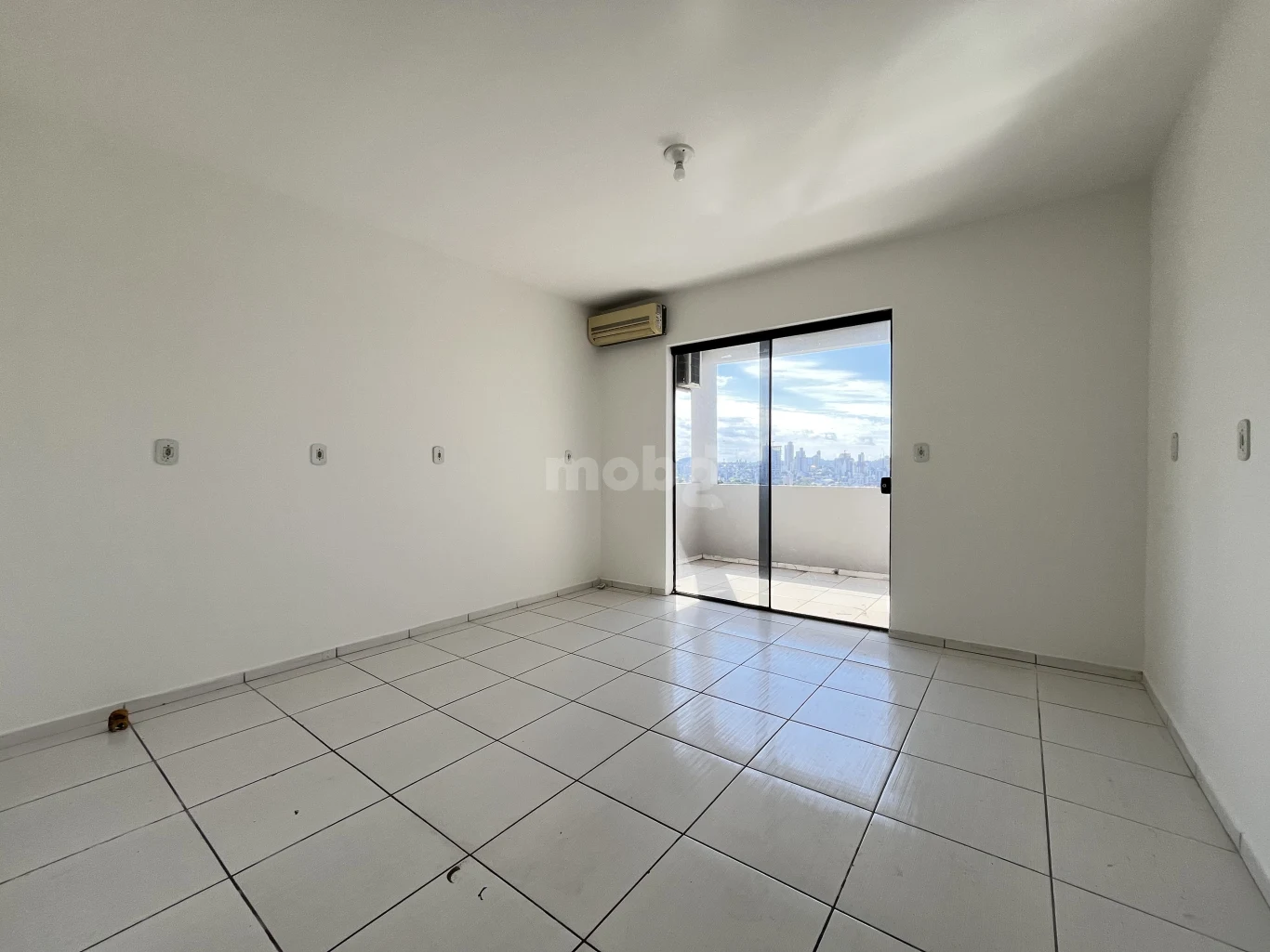 Apartamento para alugar com 3 quartos