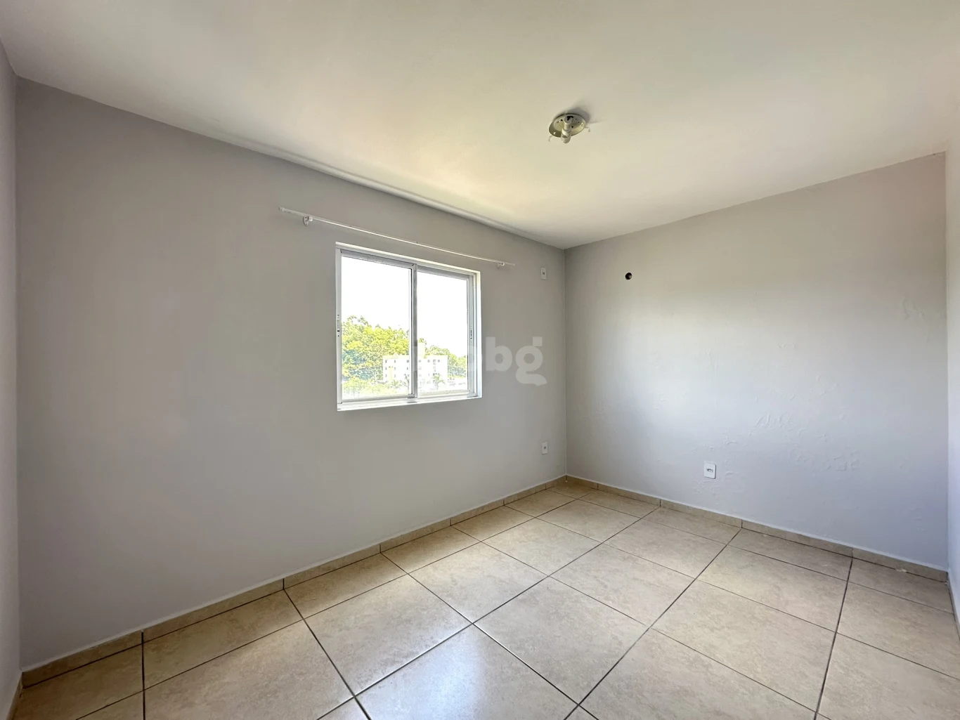 Apartamento para alugar com 3 quartos