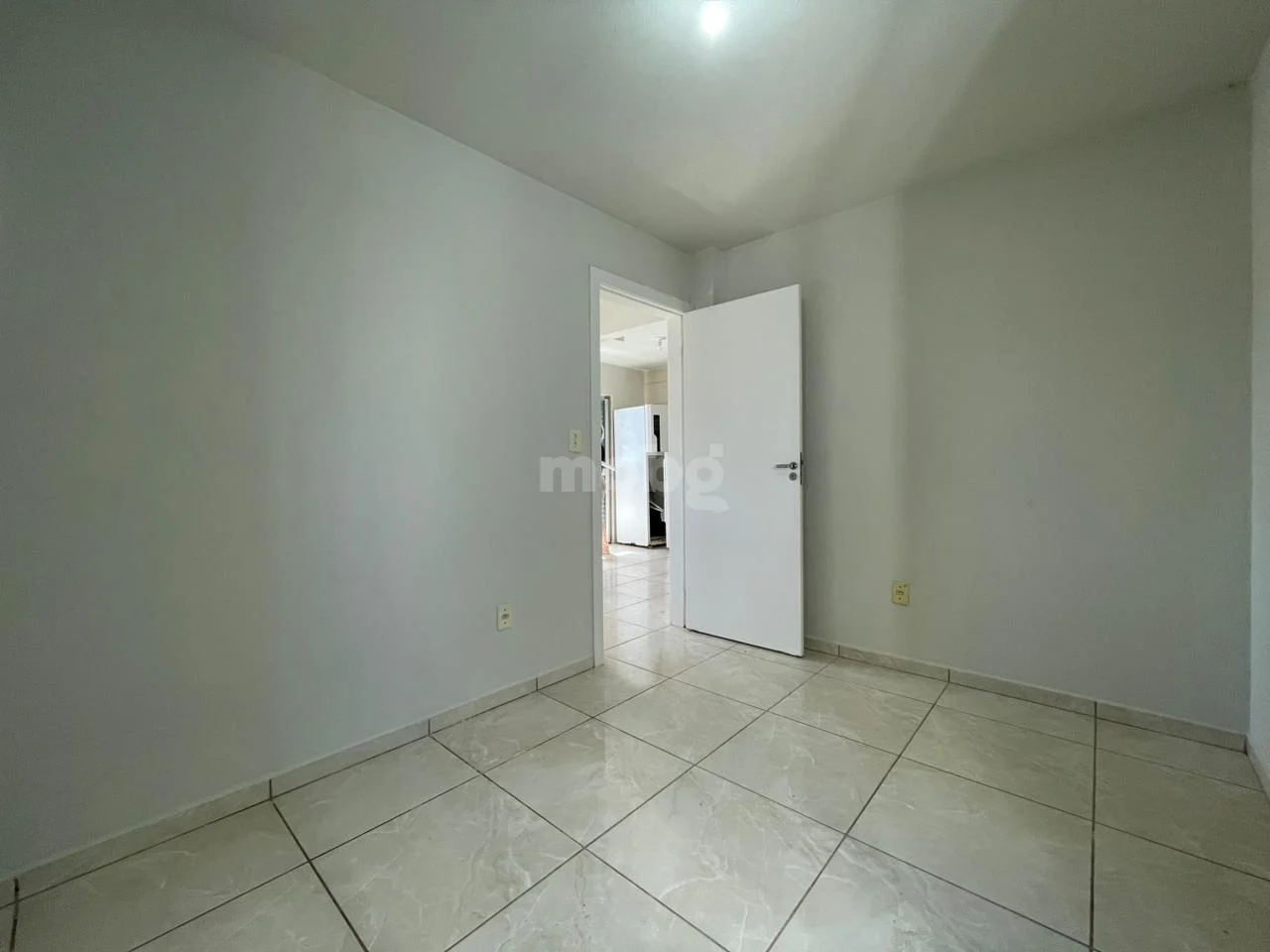 Apartamento para alugar com 2 quartos