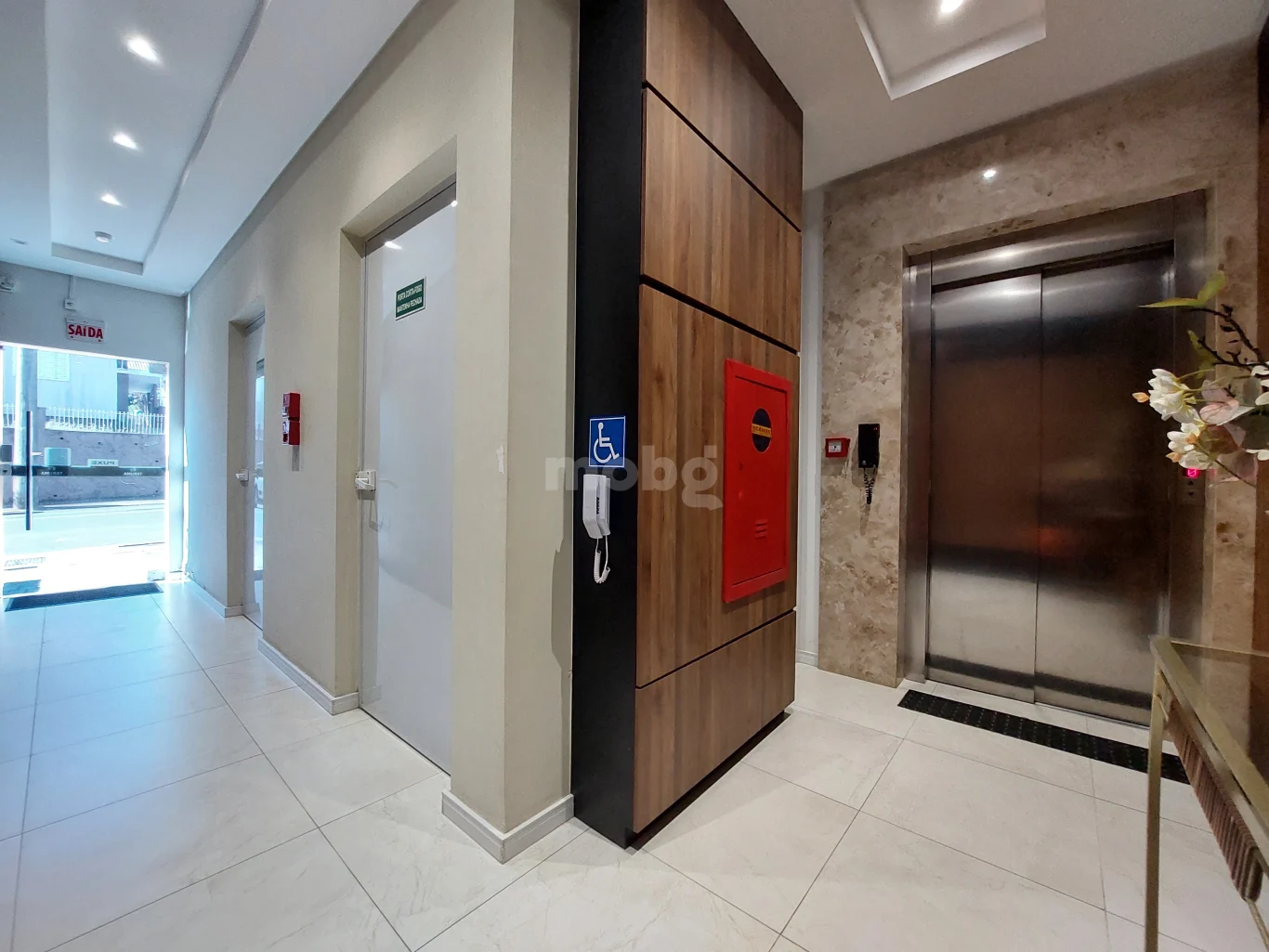 Apartamento para alugar com 3 quartos