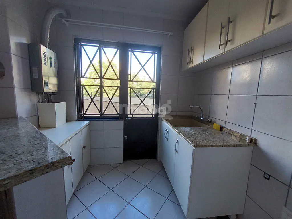 Apartamento para alugar com 3 quartos