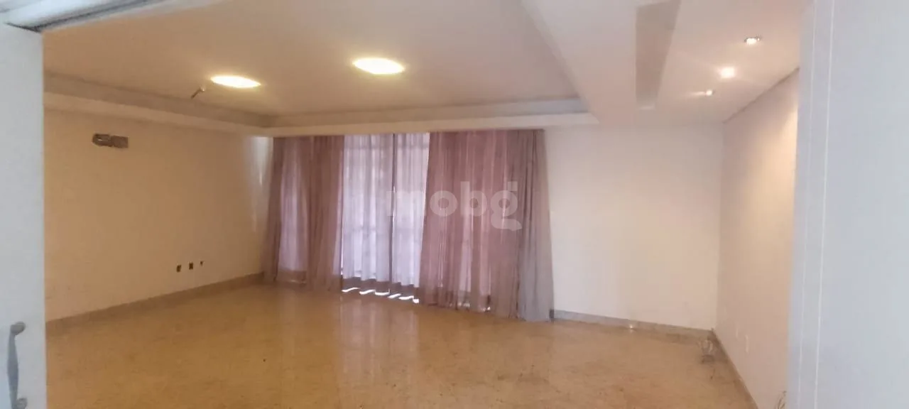 Apartamento para alugar com 4 quartos