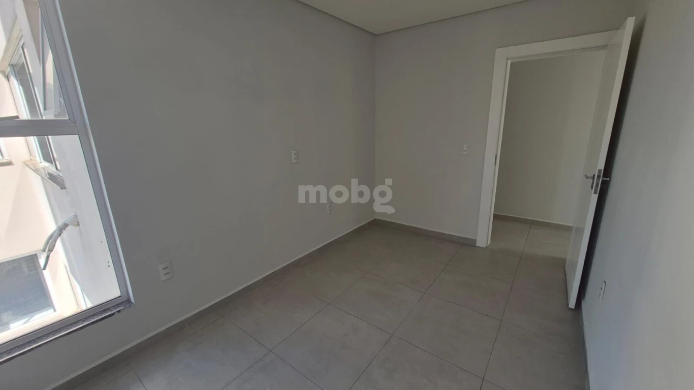 Apartamento para alugar com 2 quartos