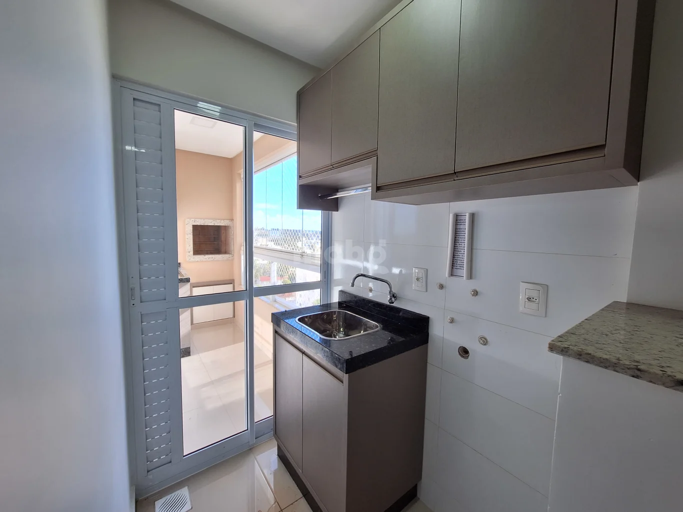 Apartamento para alugar com 2 quartos