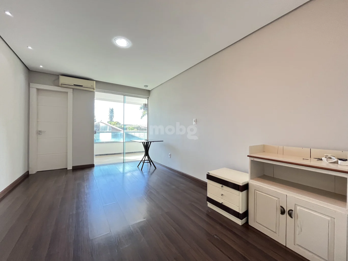 Apartamento para alugar com 5 quartos