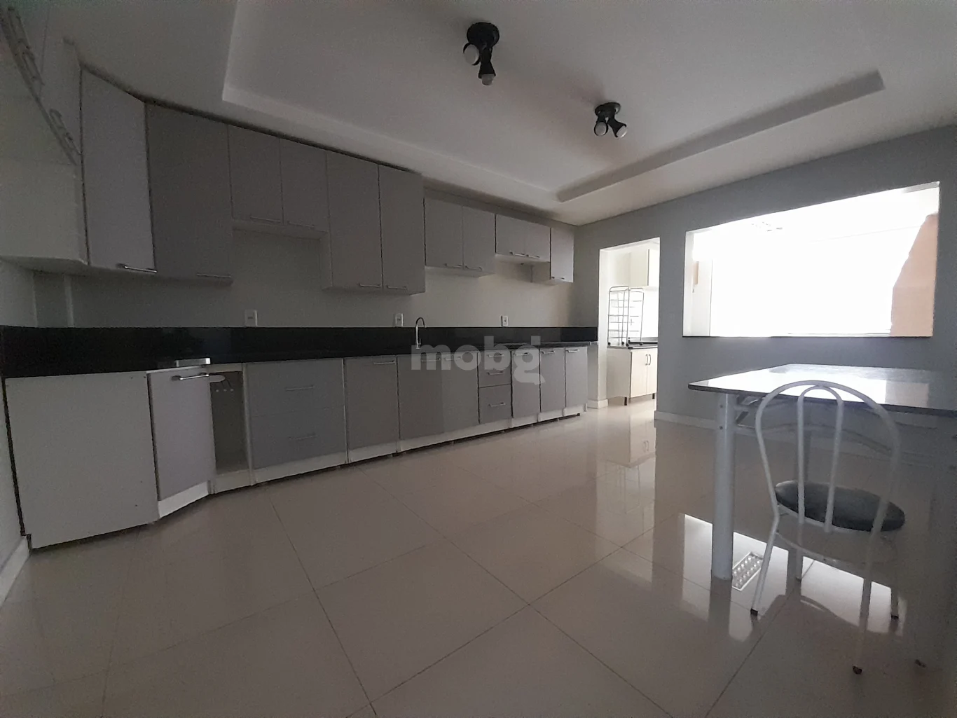 Apartamento para alugar com 2 quartos