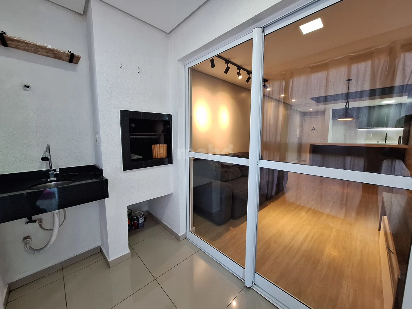 Apartamento para alugar com 2 quartos