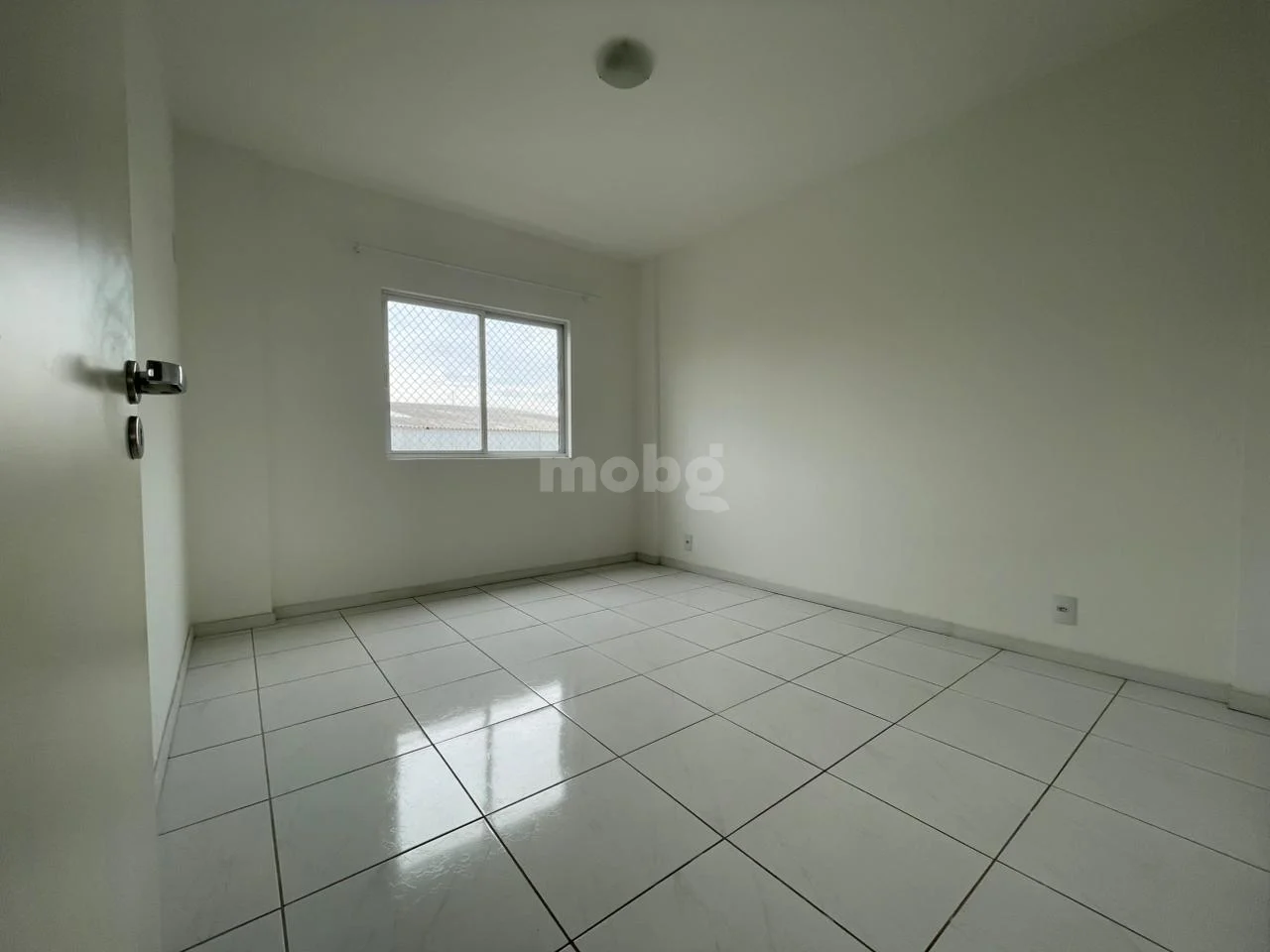 Apartamento para alugar com 2 quartos